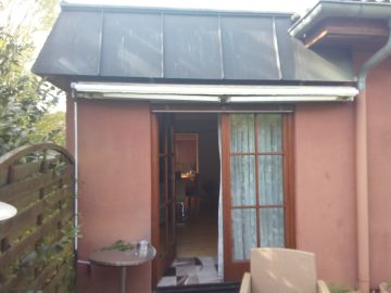 Awning Installer