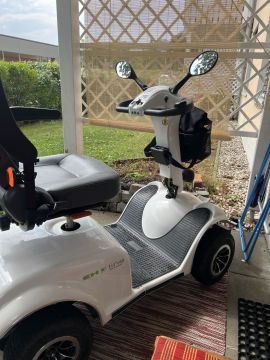 Electric Scooter Specialist