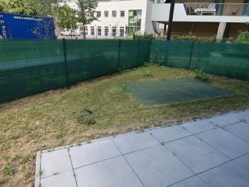 Kunstrasen verlegen - Landschaftsbau & Bewässerung