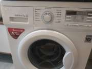 Techniker für Waschmaschinen