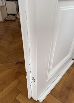 Door Repairman