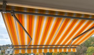 Awning Installer