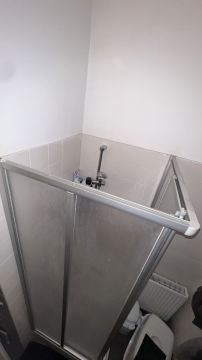 Dusche oder Badewanne einbauen