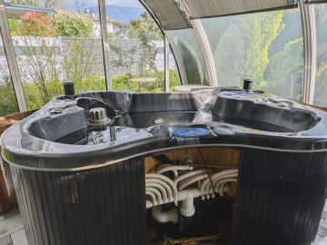 Hot Tub & Spa Repair Specialist