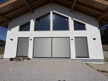 Awning Installer