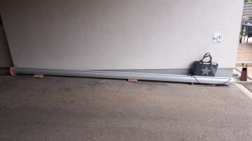 Awning Installer