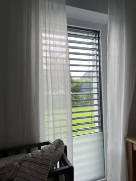 Window Blinds Cleaning Specialist