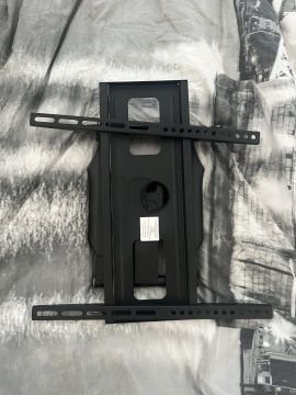 Techniker für Fernseher Wandmontage