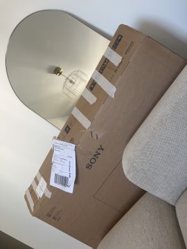 Techniker für Fernseher Wandmontage