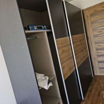 69Lotus's - Korneuburg - Schrank umbauen