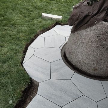 H&P Stone GmbH - Melk - Whirlpool und SPA-Bereich Aufbau