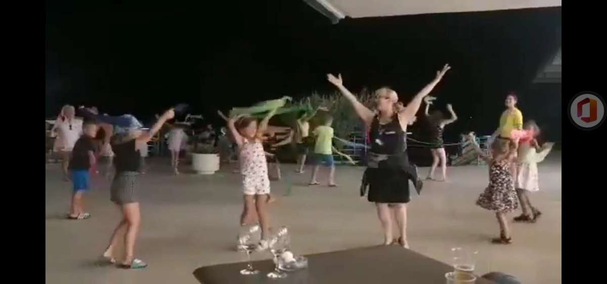 Irina Stankovic - Wien - Private Salsa Dance Lessons (for me or my group)