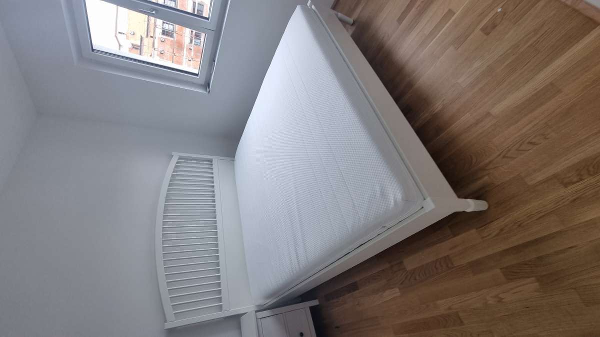 Marcin Kurpierz - Linz-Land - Furniture Assembly