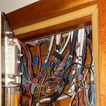 Ariun - Wels-Land - Caulking