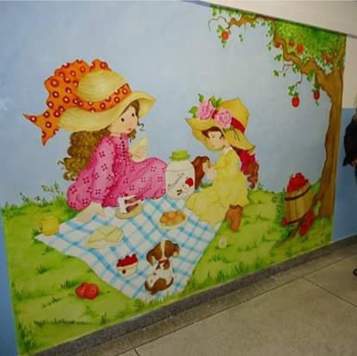 Sabrina Dantas - Kufstein - Bilder aufhängen und Kunstinstallationen anbringen