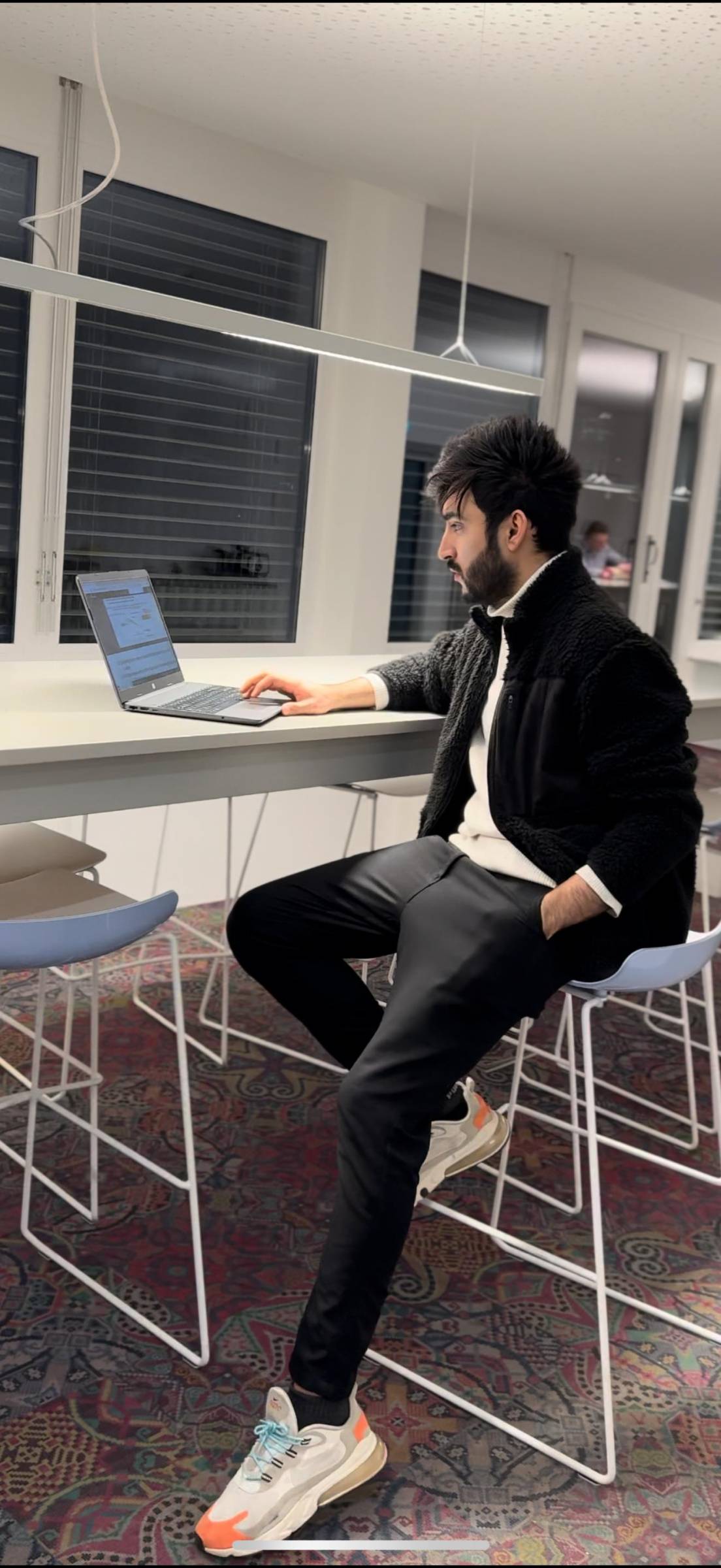 Abid Agha - Wien-Umgebung - Telefon oder Tablet-Reparatur