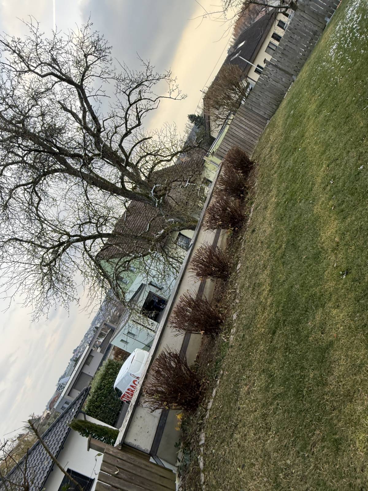 Gärtner handwerker - Linz-Land - Gartenbewässerung und -pflege