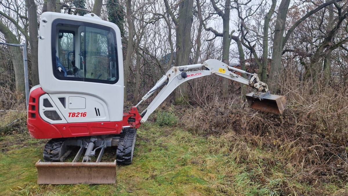 Kraviq e.U - Bruck an der Leitha - Transporter-Vermietung