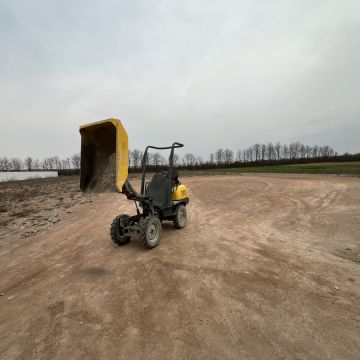 Kraviq e.U - Bruck an der Leitha - Minibagger mieten