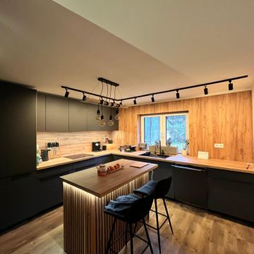 Montbau-FP - Mistelbach - Schrank umbauen