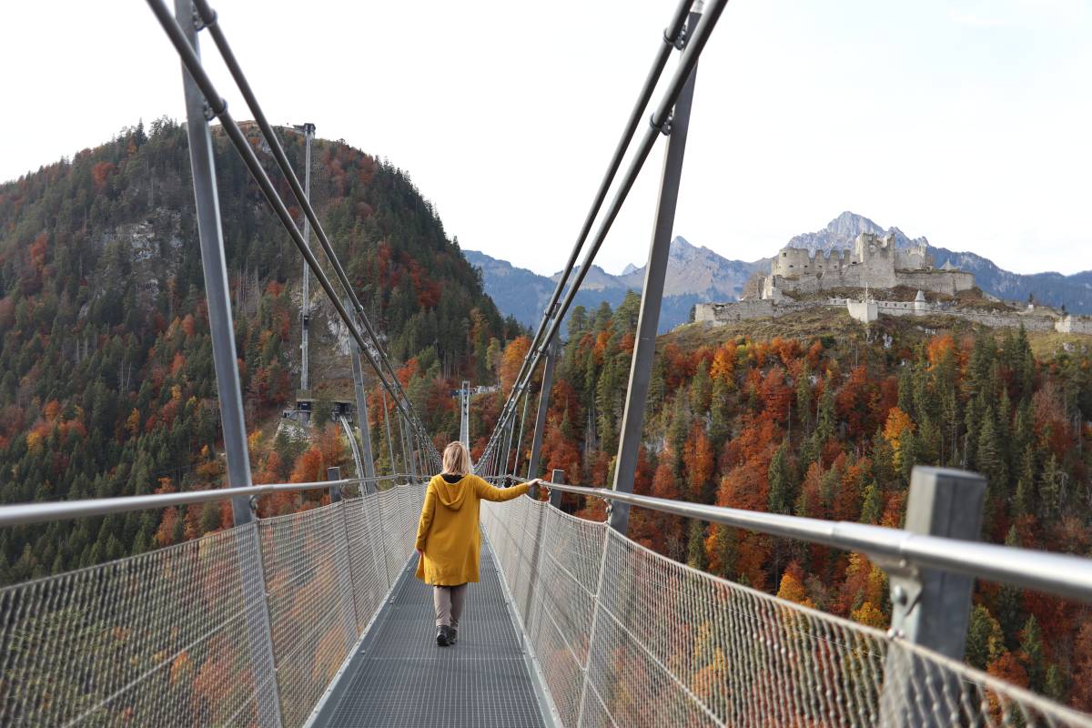 Mariette van den Berge - Salzburg - Logodesign