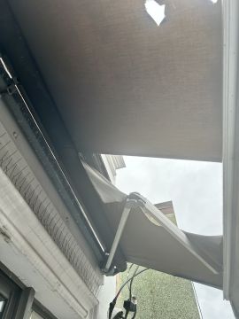 Awning Repairman - Home Improvements