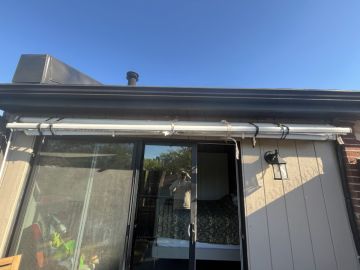 Awning Repairman