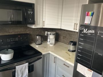Countertop Installation Professional