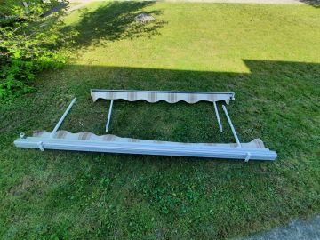 Awning Installer - Home Improvements
