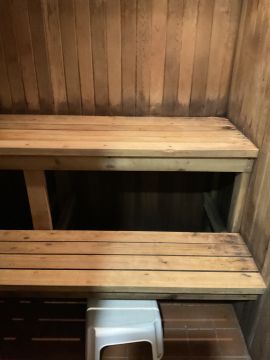 Piscines, saunas, bains à remous et spas