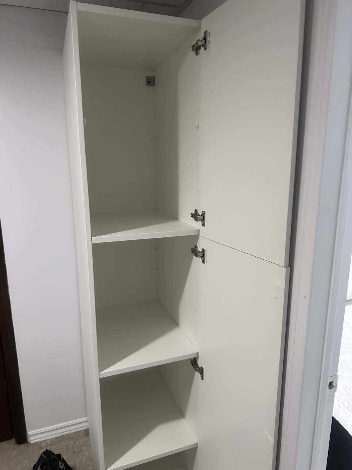 Archivia Handyman Services - Niagara - Baby Gate Assembly and Installation