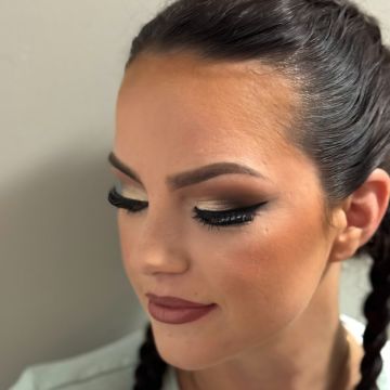 Chanels chair - Steinbach - Wedding Ring Services