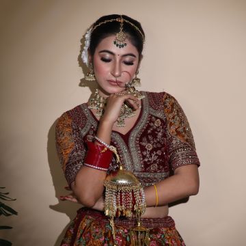 Manpreet virk makeovers - Winnipeg - Event Hair Styling