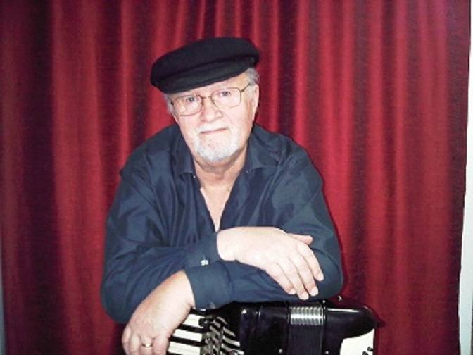 KeyboardMagic Accordion Lessons - Ottawa - Viola Lessons (for children or teenagers)