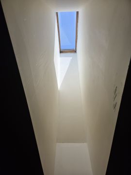 Skylight Installer