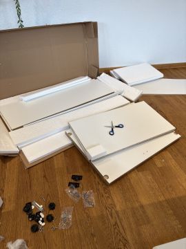 IKEA Möbelaufbau