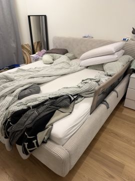 Montage de meubles IKEA - M. S.