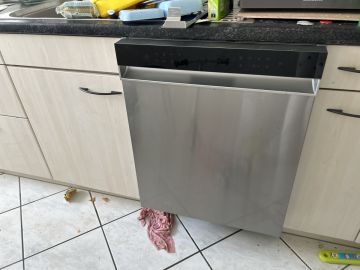 Instalador de Máquinas de Lavar Loiça