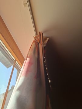 Vorhänge oder Gardinen flicken