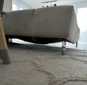 Handwerker für Möbelreparatur