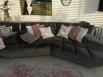 Möbel- und Polsterreiniger
