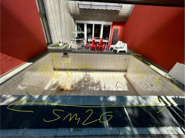 Dienstleister für Swimmingpools (Reinigung)