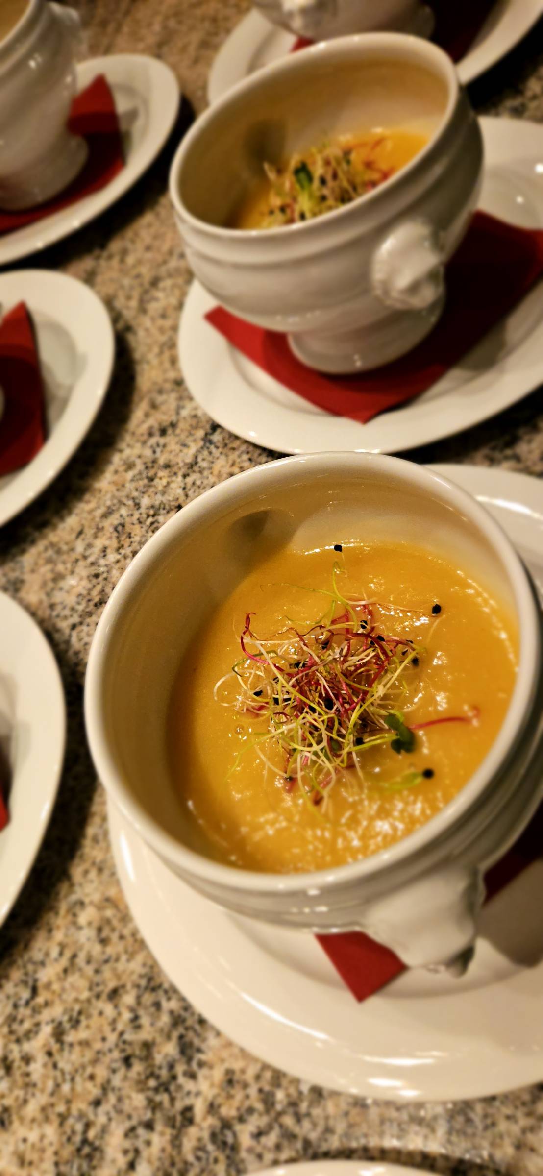 Peter Strásky Private Chef-Catering - Thun - Catering Service für Firmenessen (Mittagessen)