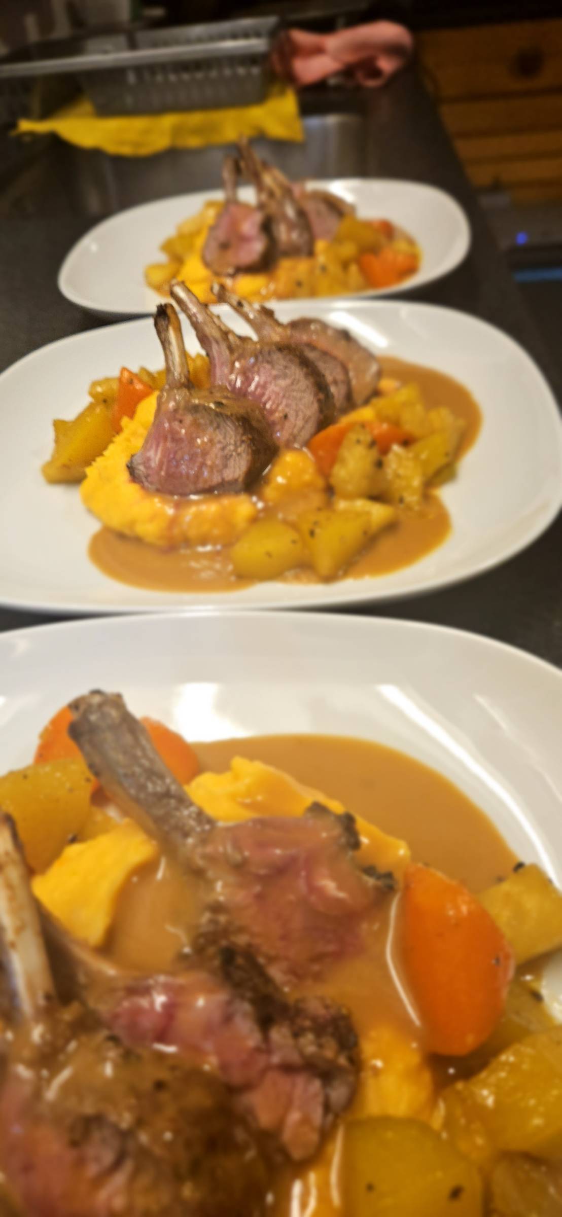 Peter Strásky Private Chef-Catering - Thun - Event- und Partydekoration