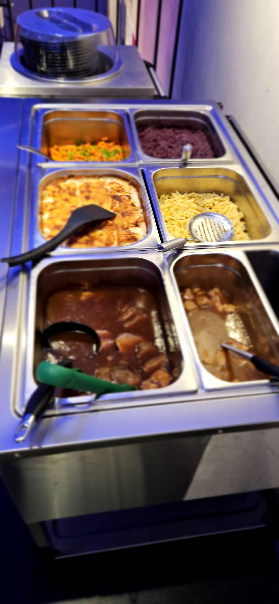 Peter Strásky Private Chef-Catering - Thun - Hochzeitstorten (Konditorei)