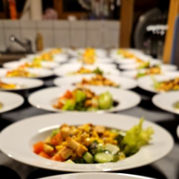 Peter Strásky Private Chef-Catering - Thun - Hochzeitstorten (Konditorei)