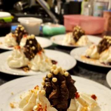 Peter Strásky Private Chef-Catering - Thun - Hochzeitseinladungen