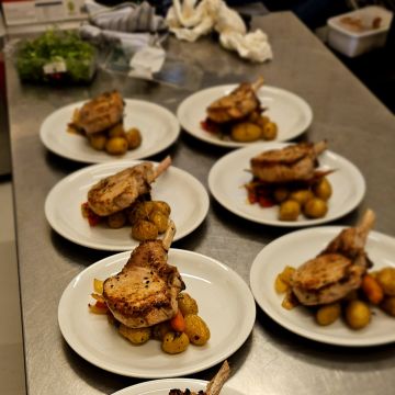 Peter Strásky Private Chef-Catering - Thun - Hochzeit - Serviceleistungen