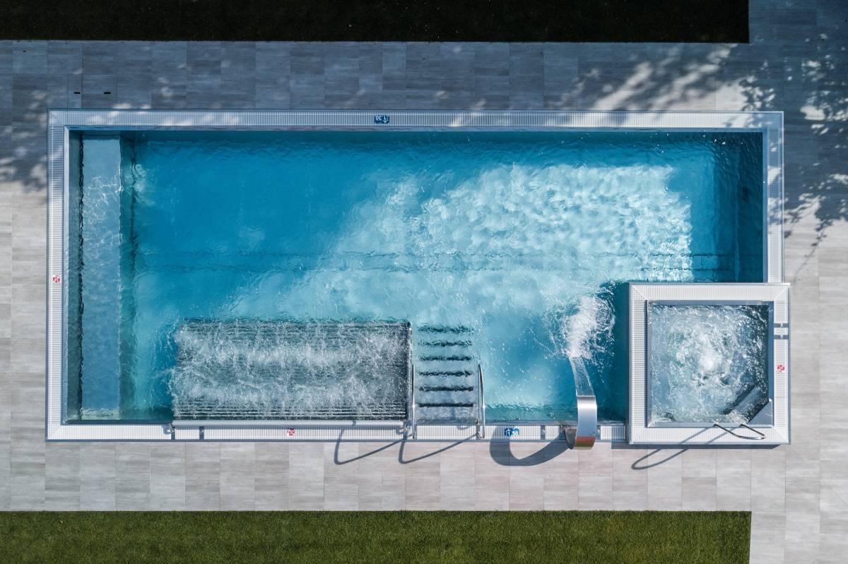 Planet Spa Wellness GmbH - Neuhausen am Rheinfall - Whirlpool und SPA-Bereich Aufbau