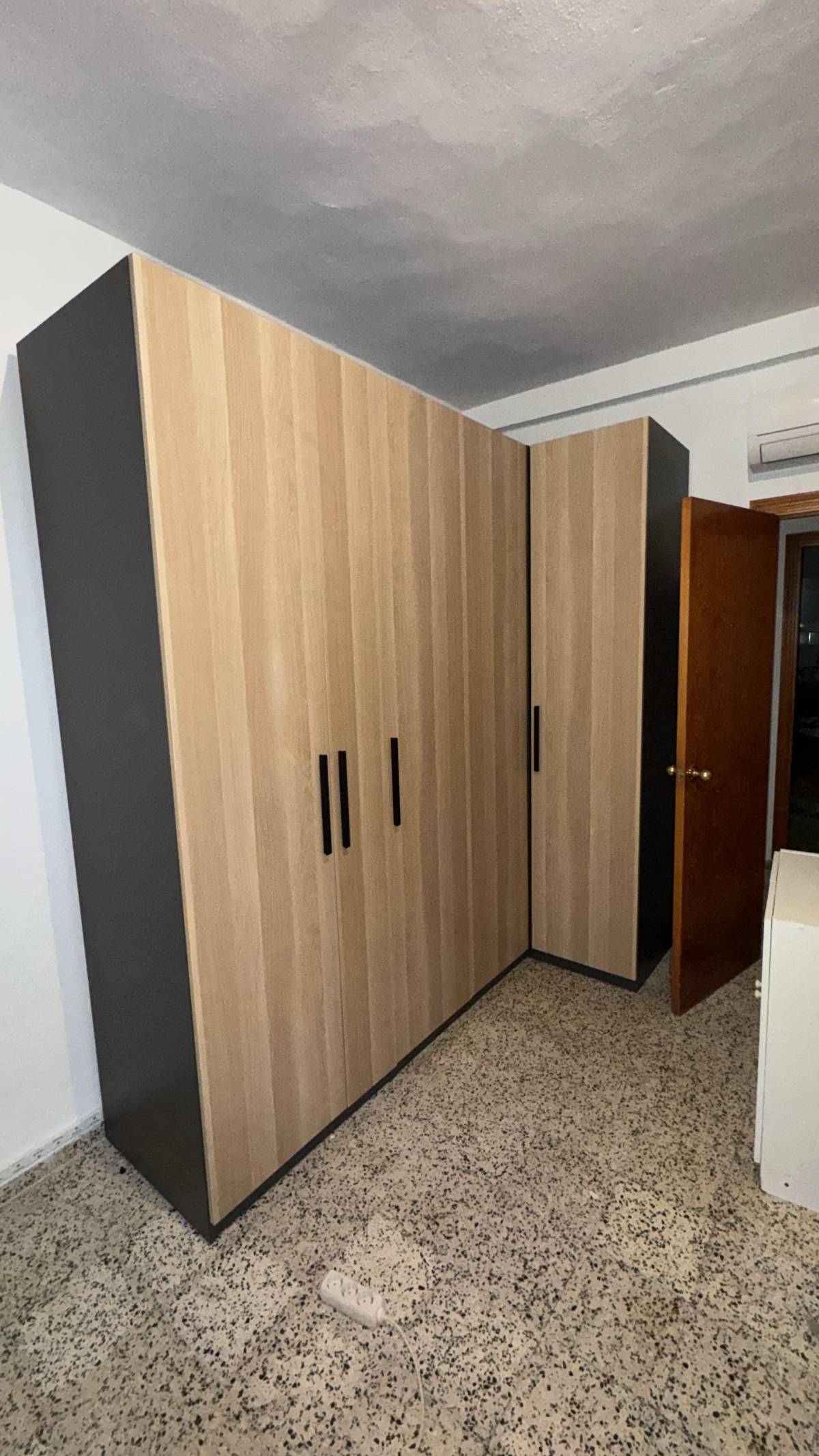 Monsalve Services - Zürich - Instalación, reparación o eliminación de revestimientos